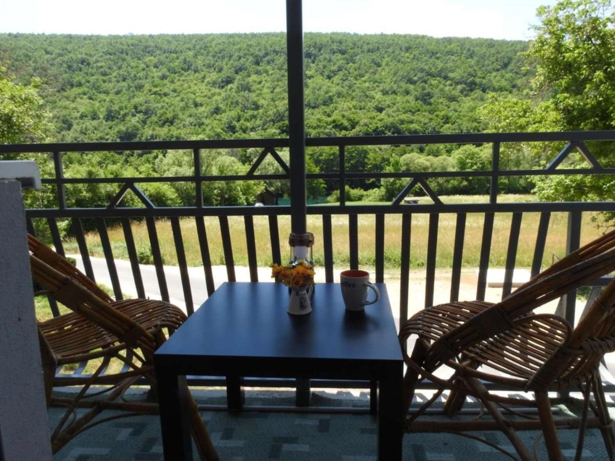 Omar & Una Apartmani Bihać Buitenkant foto