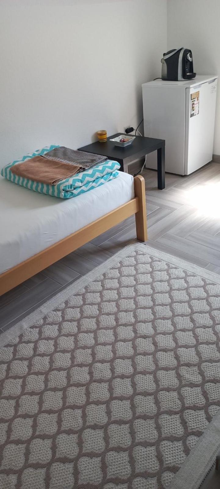 Omar & Una Apartmani Bihać Buitenkant foto